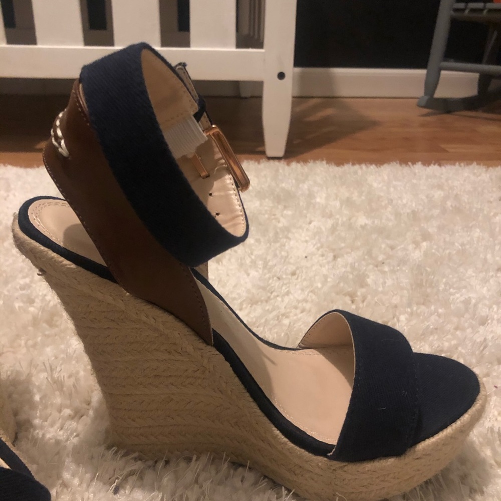 Wedges - Picture 2 of 3